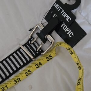 Hot Topic black and white stripe grommet Belt